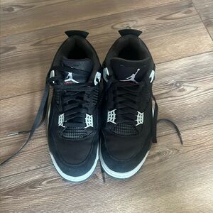 Jordan 4